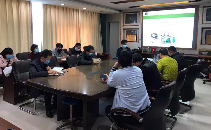 樂(lè)氏科技南區(qū)銷售總監(jiān)為福建省莆田市環(huán)監(jiān)站進(jìn)行高溫紅外煙氣分析儀培訓(xùn)