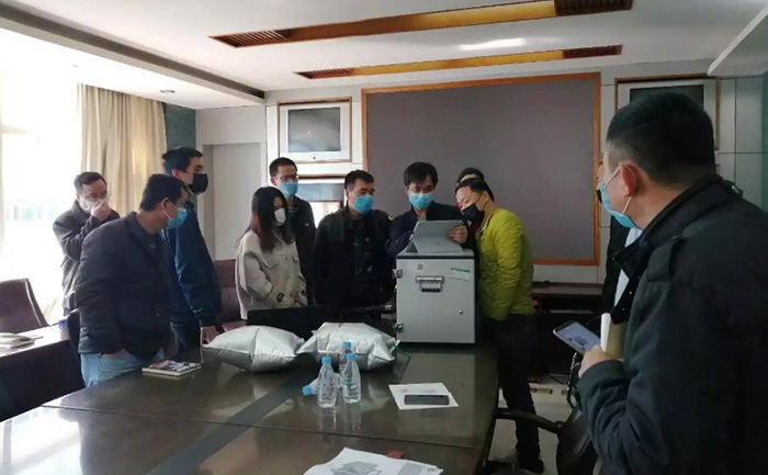 樂(lè)氏科技南區(qū)銷售總監(jiān)為福建省莆田市環(huán)監(jiān)站進(jìn)行高溫紅外煙氣分析儀培訓(xùn)